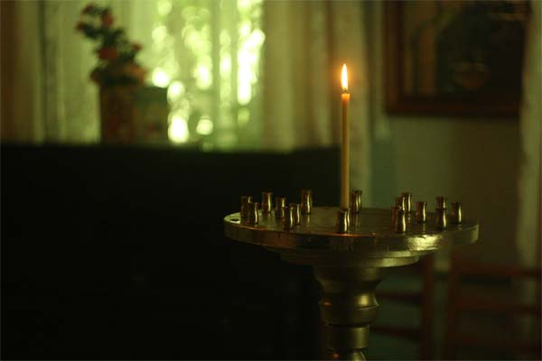свеча в храме фото