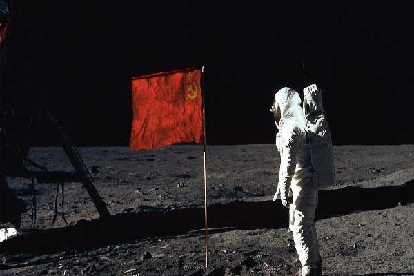 Советский флаг на Луне