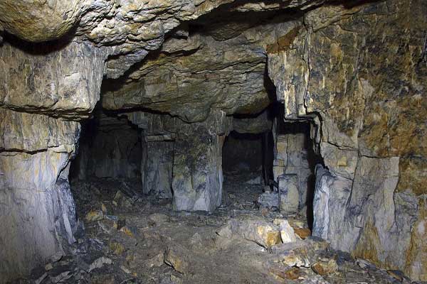 таинственные подземные пещеры