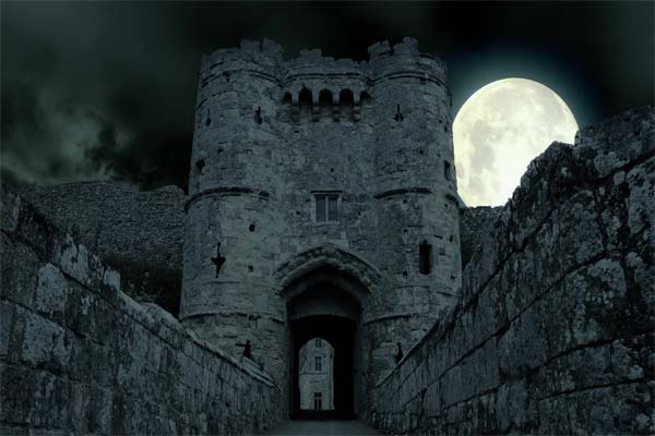 замок вампиров, полная Луна