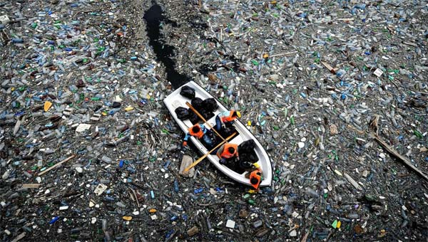 мусорное пятно в океане